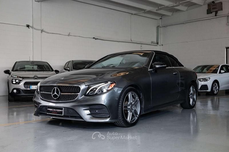 Usata Mercedes E400 Premium Plus 333 CV (244 kW) 2018 Antracite Cabrio