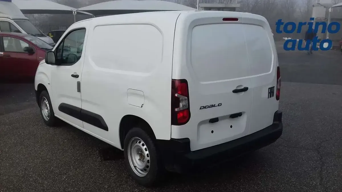 Nuova Fiat Doblò 131 CV (96 kW) 2026 Bianco Monovolume