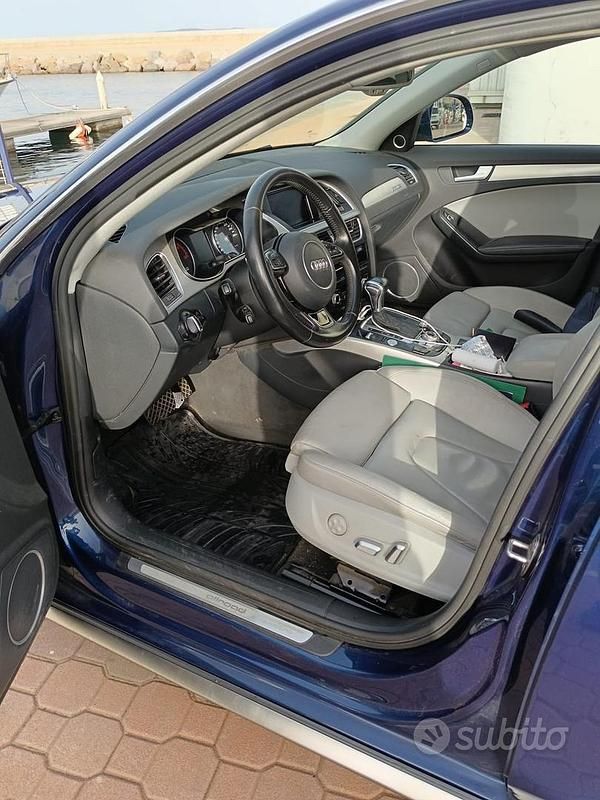 Usata Audi A4 245 CV (180 kW) 2016 Blu Station wagon