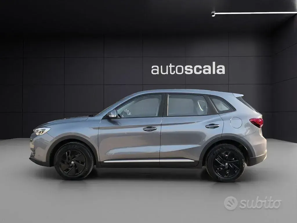 Nuova MG ZS 116 CV (85 kW) 2025 Grigio SUV