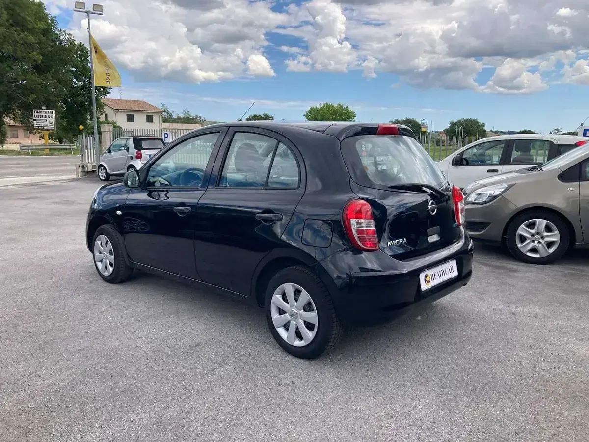 Usata Nissan Micra Acenta 80 CV (58 kW) 2013 Nero Utilitaria