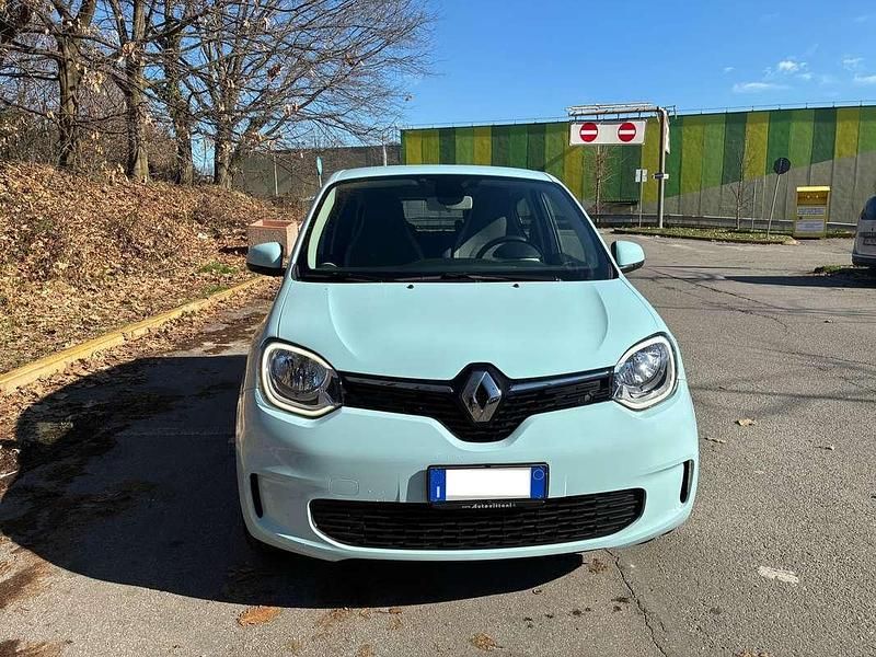 Usata Renault Twingo Zen 60 kW (82 CV) 2021 Blu/azzurro Utilitaria