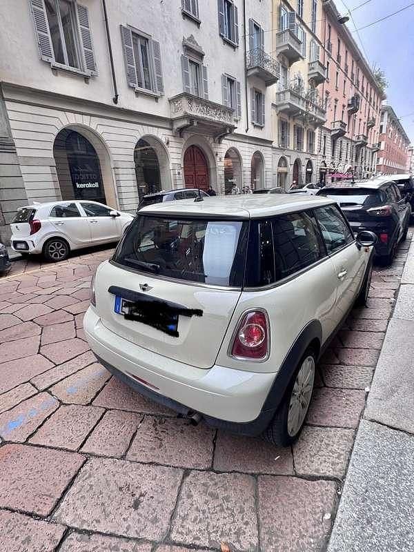 Usata Mini ONE 75 CV (55 kW) 2014 Utilitaria