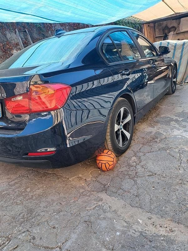 Usata BMW 320 163 CV (119 kW) 2012 Blu Berlina