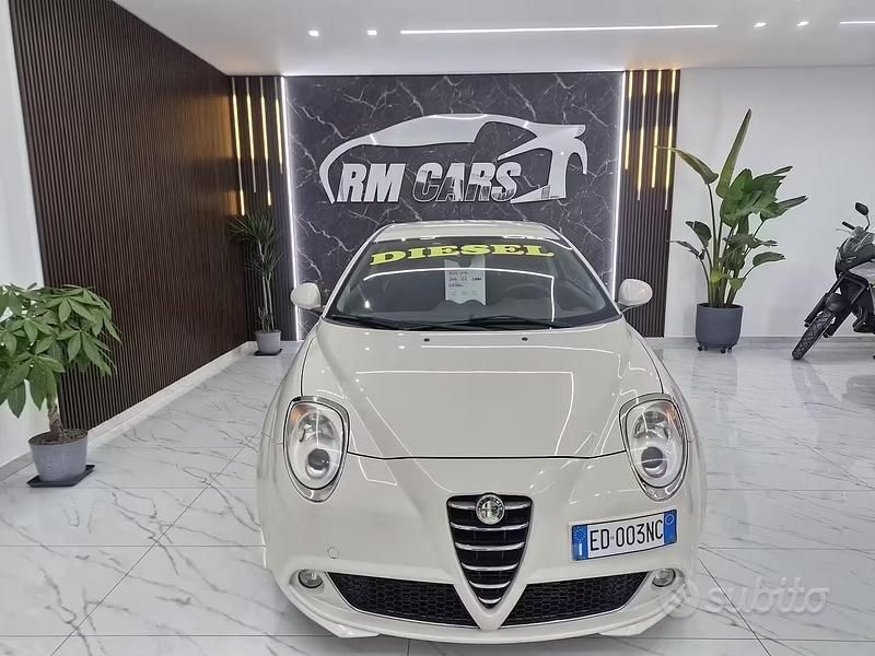 Usata Alfa Romeo MiTo Distinctive 120 CV (88 kW) 2010 Bianco Utilitaria