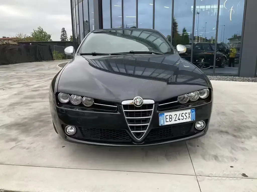 Usata Alfa Romeo 159 Distinctive 170 CV (125 kW) 2010 Nero Station wagon