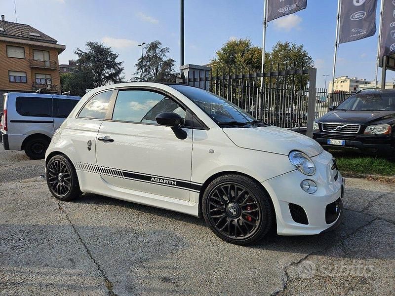 Usata Abarth 500C Custom 135 CV (99 kW) 2014 Bianco Cabrio