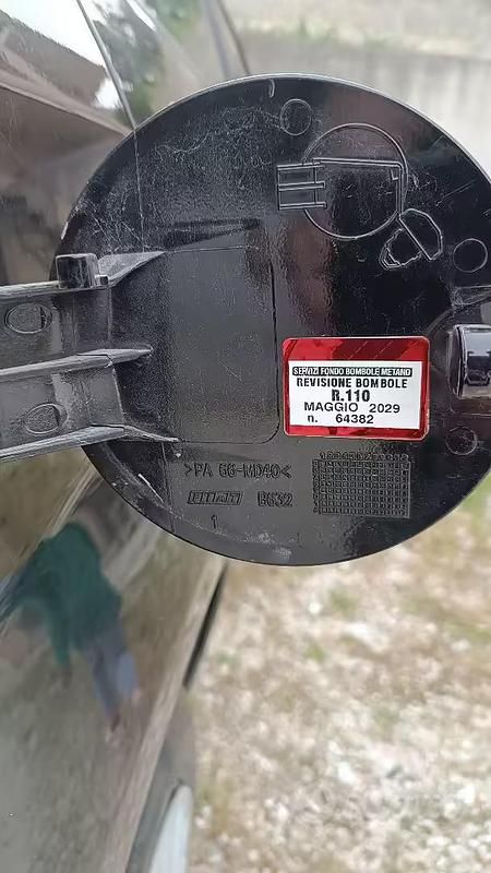 Usata Fiat Punto 77 CV (56 kW) 2009 Utilitaria