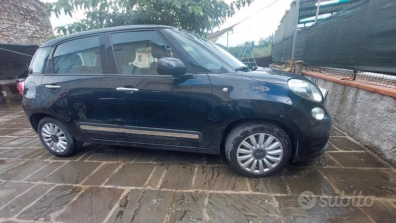 Usata Fiat 500L 2015 Nero Monovolume
