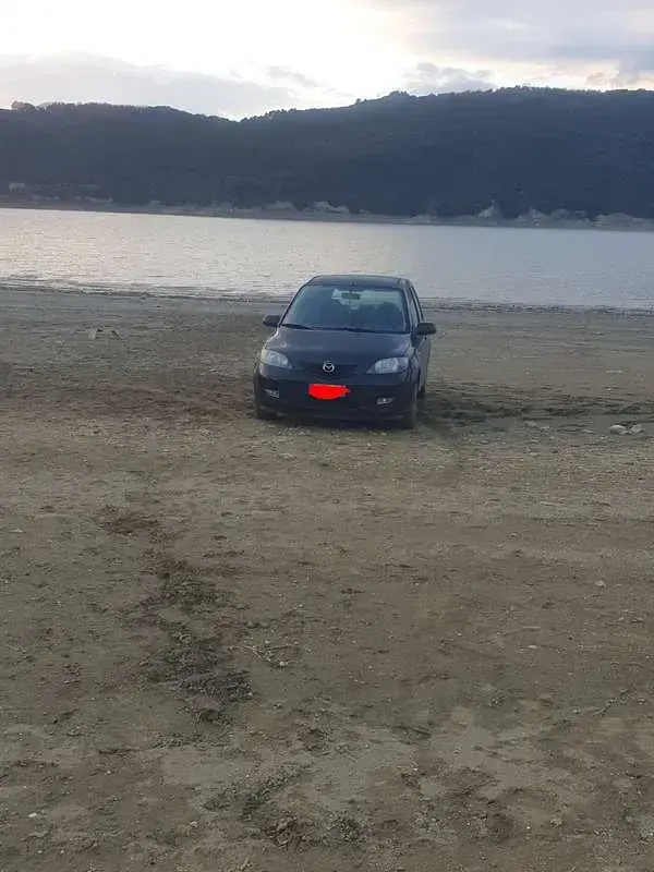 Usata Mazda 2 68 CV (50 kW) 2003 Utilitaria