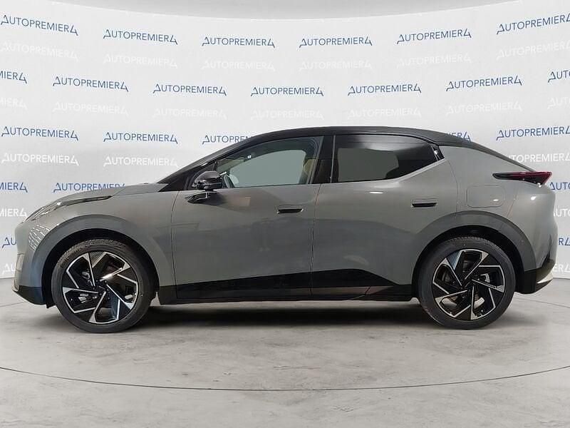 Nuova Lynk & Co 02 272 CV (200 kW) 2025 Verde SUV