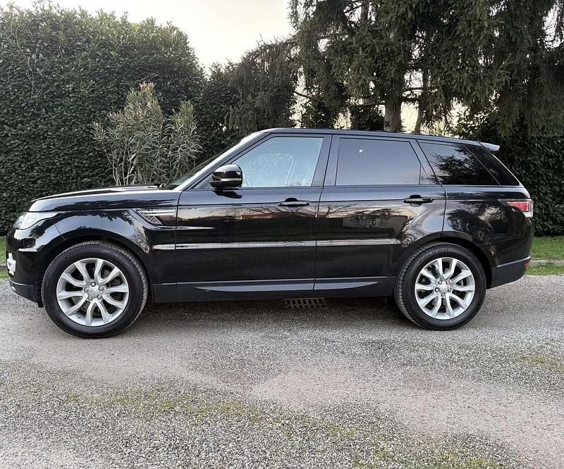 Usata Land Rover Range Rover HSE Dynamic 249 CV (183 kW) 2015 Nero SUV