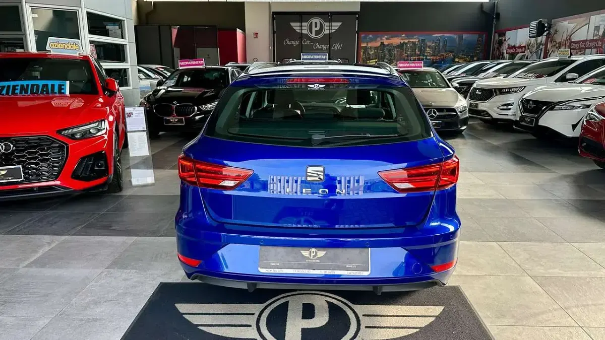 Occasion Seat Leon ST Business 116 PK (85 kW) 2020 Blauw Stationwagen