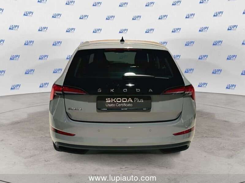 Usata Skoda Scala Style 110 CV (80 kW) 2024 Grigio Utilitaria