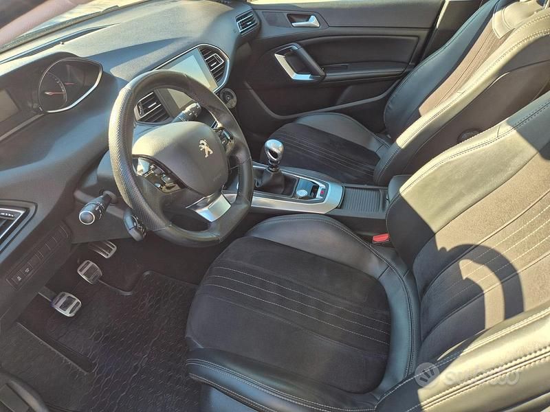 Usata Peugeot 308 SW Allure 115 CV (84 kW) 2016 Grigio Station wagon