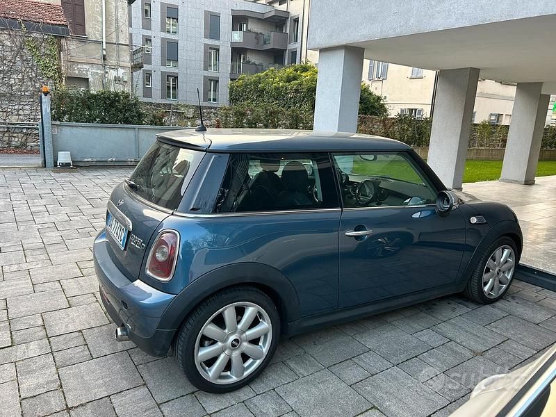 Usata Mini Cooper D 109 CV (80 kW) 2009 Utilitaria