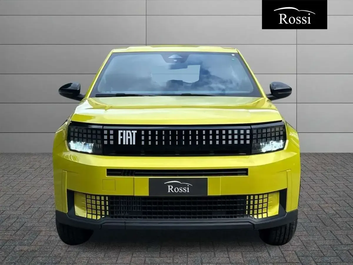 Nuova Fiat Grande Panda Icon 110 CV (80 kW) 2026 Giallo limone Utilitaria