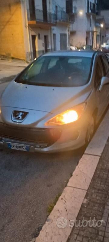 Usata Peugeot 308 112 CV (82 kW) 2007 Grigio Utilitaria