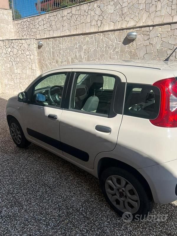 Usata Fiat Panda Pop 80 CV (58 kW) 2015 Bianco Utilitaria