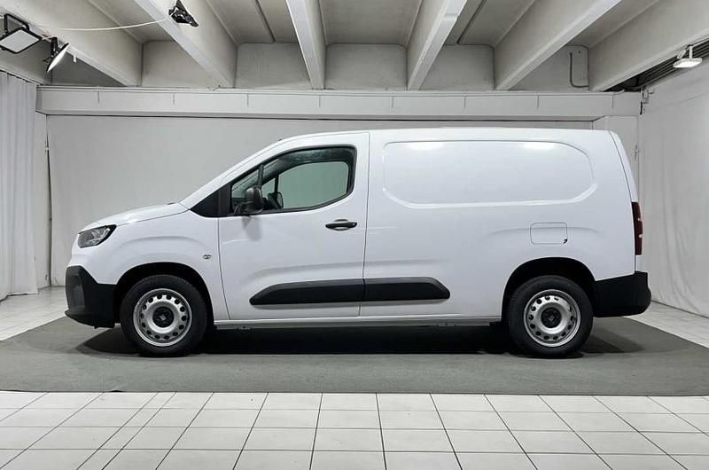 Nuova Fiat Doblò 131 CV (96 kW) 2025 Monovolume