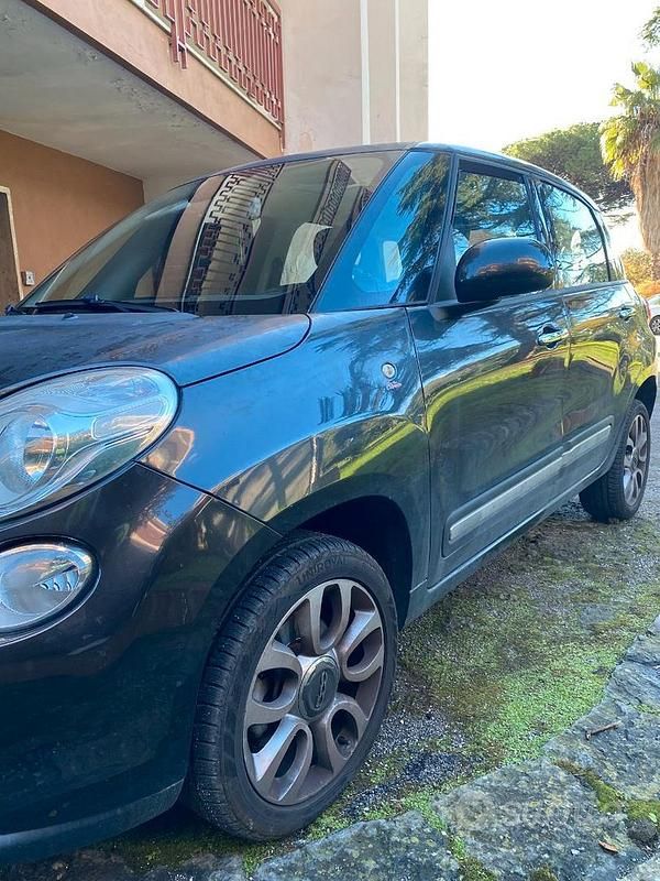 Usata Fiat 500L Lounge 80 CV (58 kW) 2015 Nero Monovolume