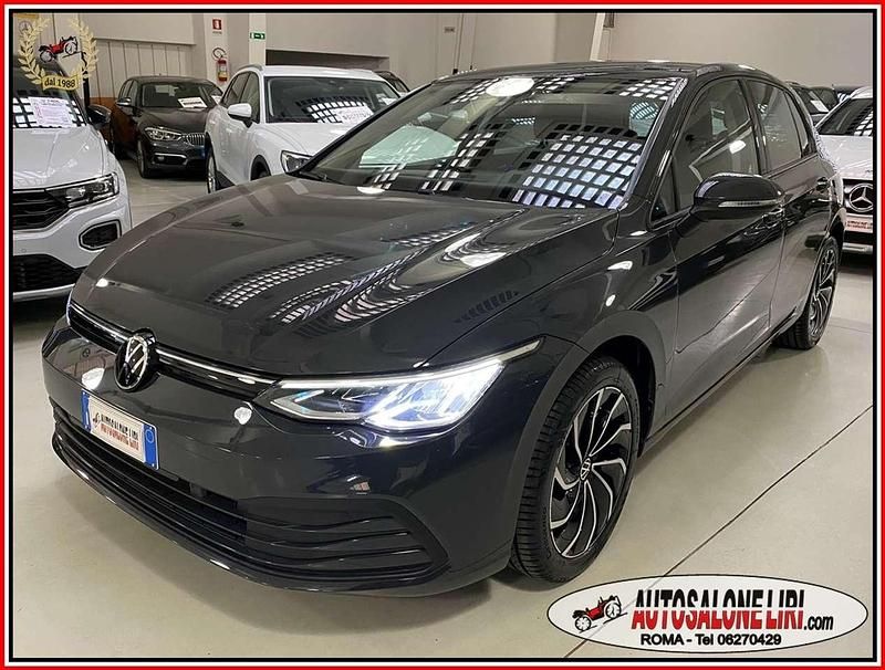 Usata VW Golf VIII Life 110 CV (80 kW) 2021 Grigio Berlina