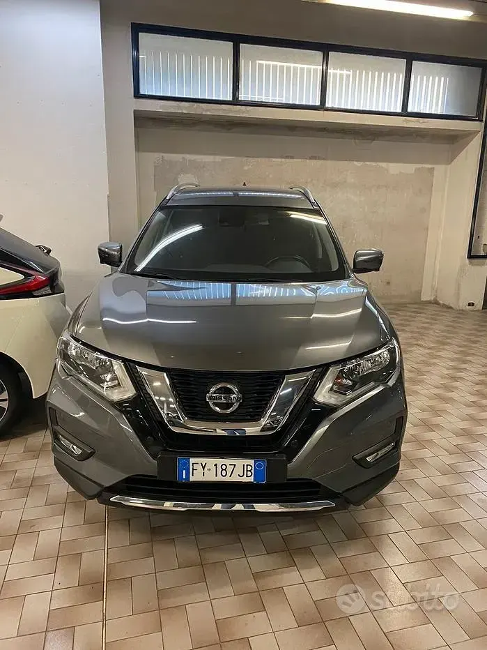 Begagnad Nissan X-Trail N-Connecta 150 HK (110 kW) 2019 Grå SUV