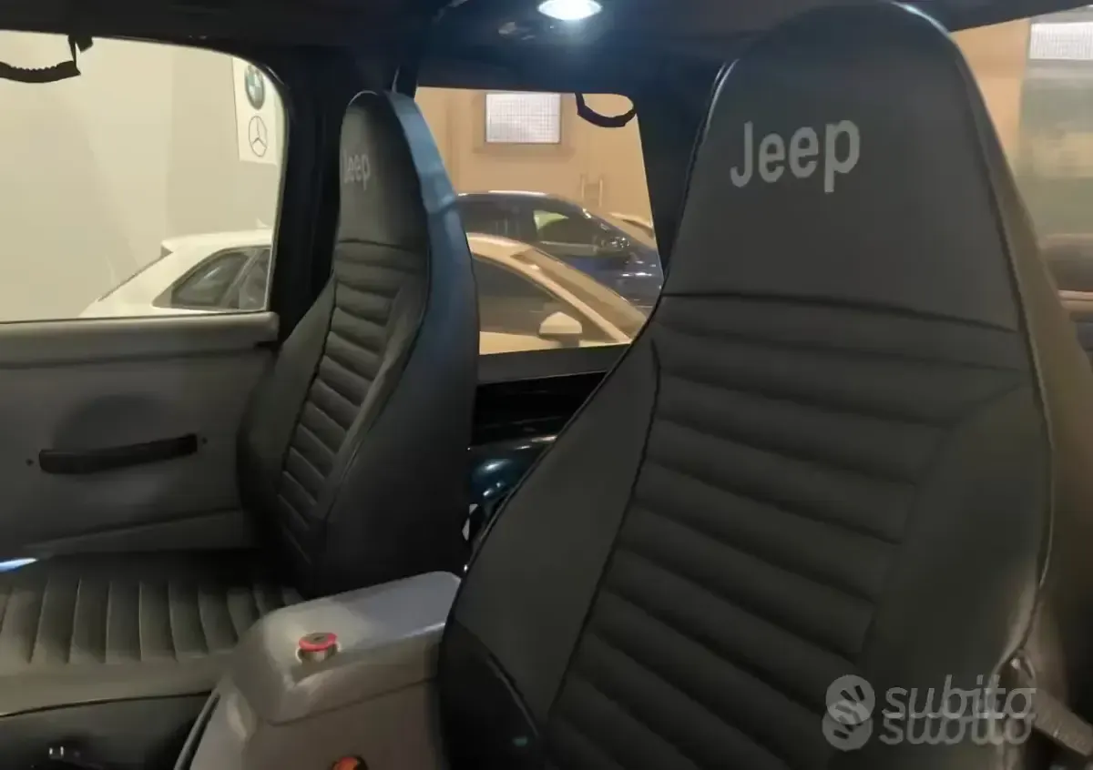 Usata Jeep Wrangler 118 CV (86 kW) 1998 SUV