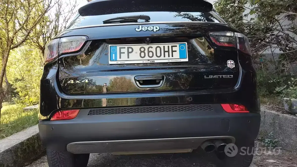 Usata Jeep Compass Limited 140 CV (102 kW) 2018 Nero SUV