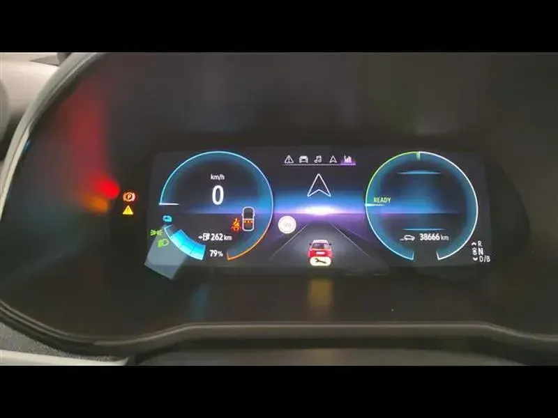 Usata Renault Zoe Evolution 100 kW (136 CV) 2023 Utilitaria