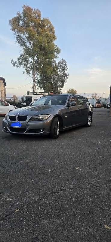 Usata BMW 318 Efficient Dynamics 143 CV (105 kW) 2009 Station wagon
