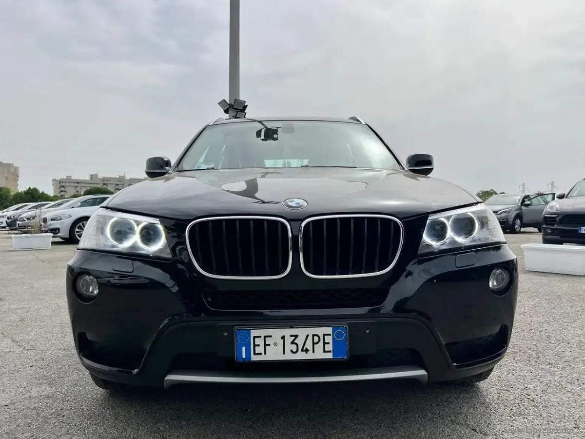 Usata BMW X3 Efficient Dynamics 184 CV (135 kW) 2011 Nero SUV