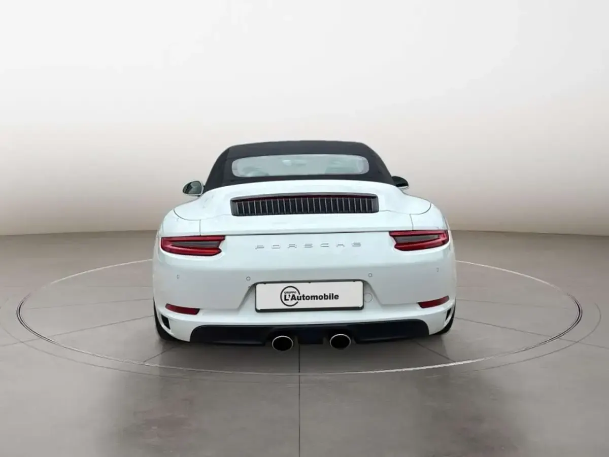 Usata Porsche 911 Carrera Cabriolet 370 CV (272 kW) 2016 Bianco Cabrio
