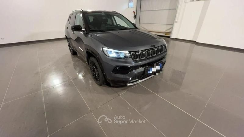 Usata Jeep Compass 131 CV (96 kW) 2023 Grigio scuro SUV