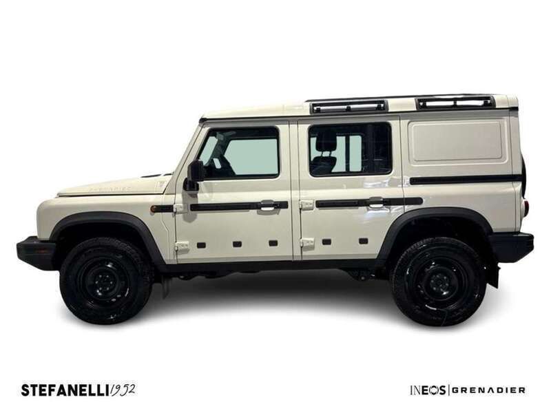 Usata Ineos Grenadier 249 CV (183 kW) 2025 Scottish white Station wagon