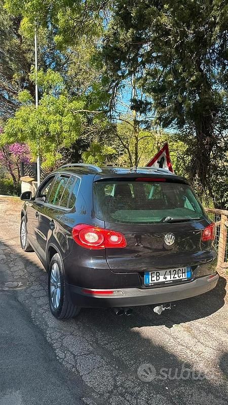 Usata VW Tiguan 140 CV (102 kW) 2010 Nero SUV