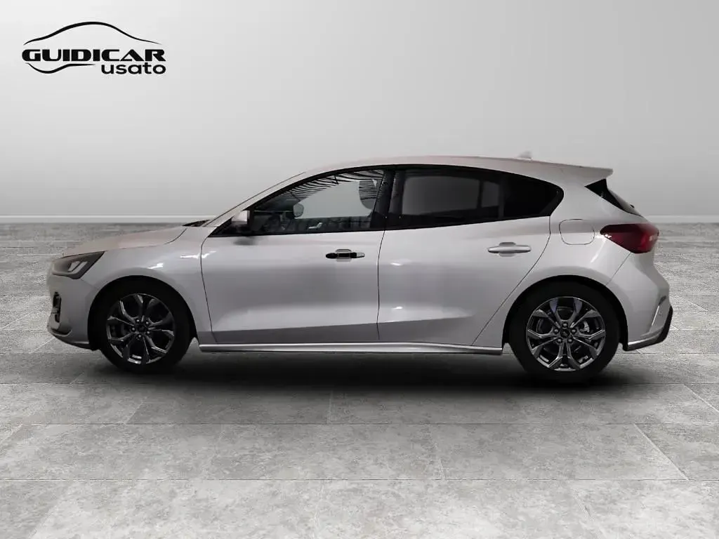 Usata Ford Focus ST-Line 115 CV (84 kW) 2025 Argento Berlina
