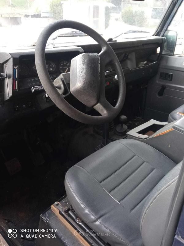 Usata Land Rover Defender 122 CV (89 kW) 2001 Verde SUV