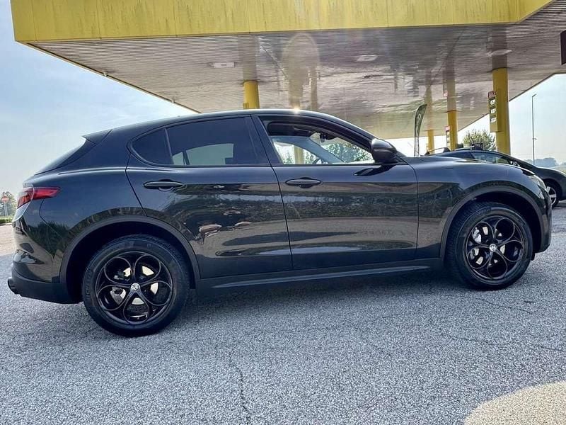 Usata Alfa Romeo Stelvio Super 190 CV (139 kW) 2019 SUV