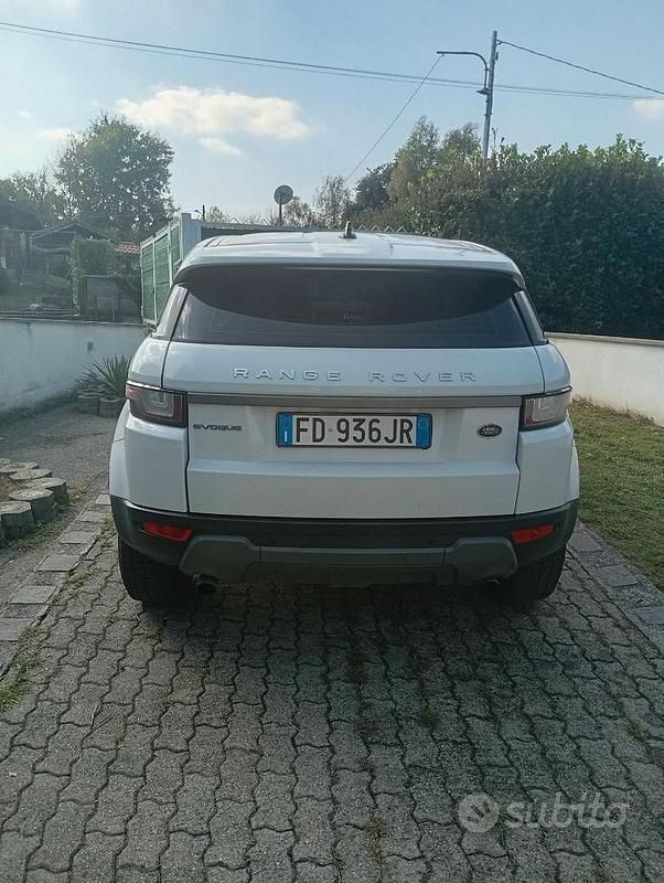 Usata Land Rover Range Rover evoque 150 CV (110 kW) 2016 Bianco SUV