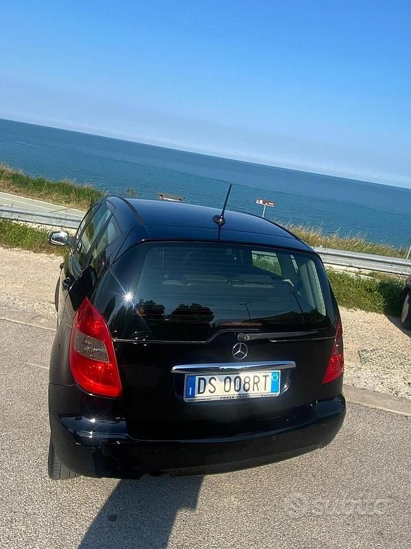 Usata Mercedes A180 2008 Nero Berlina