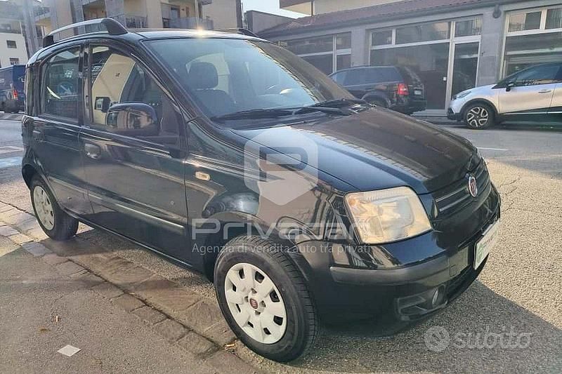 Usata Fiat Panda Dynamic 69 CV (50 kW) 2010 Nero Berlina