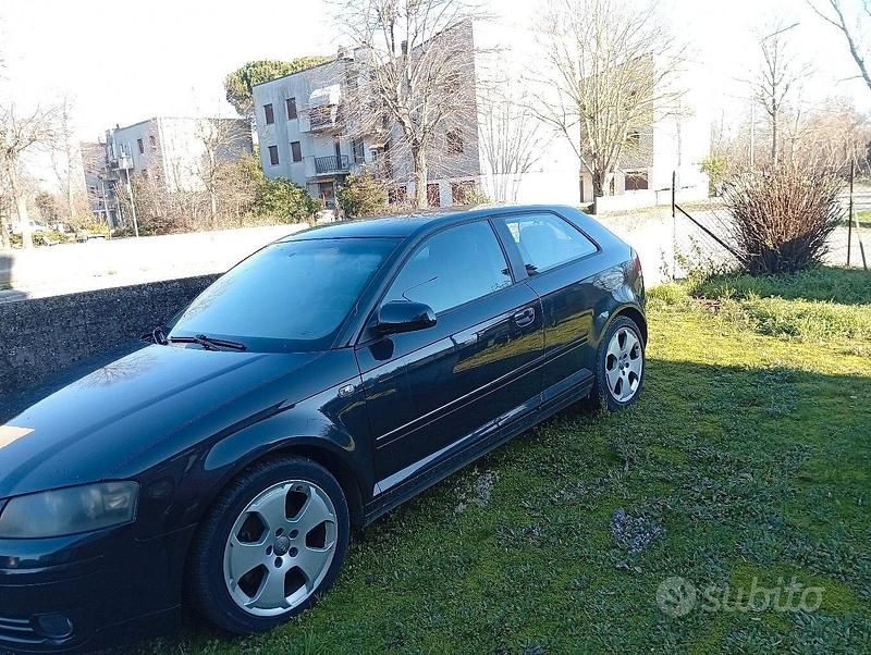 Usata Audi A3 130 CV (95 kW) 2005 Nero Utilitaria