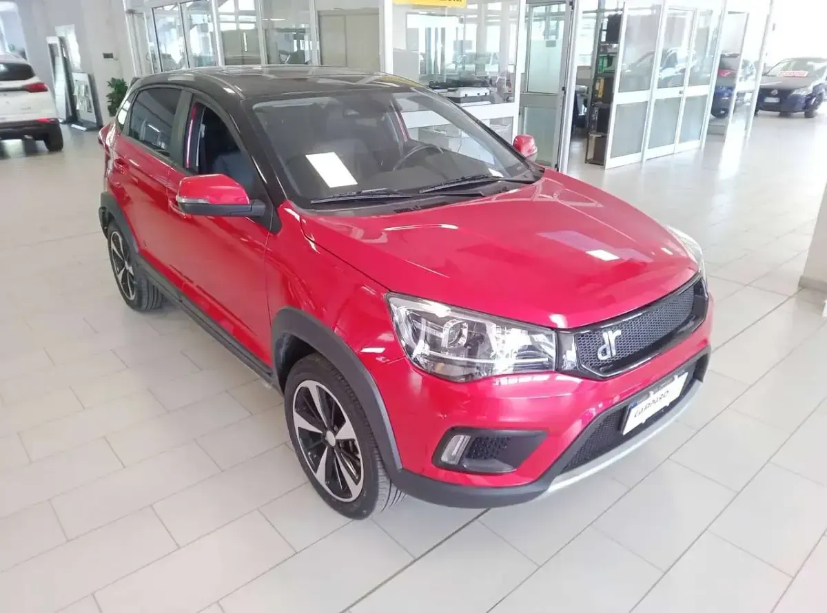 Usata DR DR 3.0 114 CV (83 kW) 2021 Rosso SUV