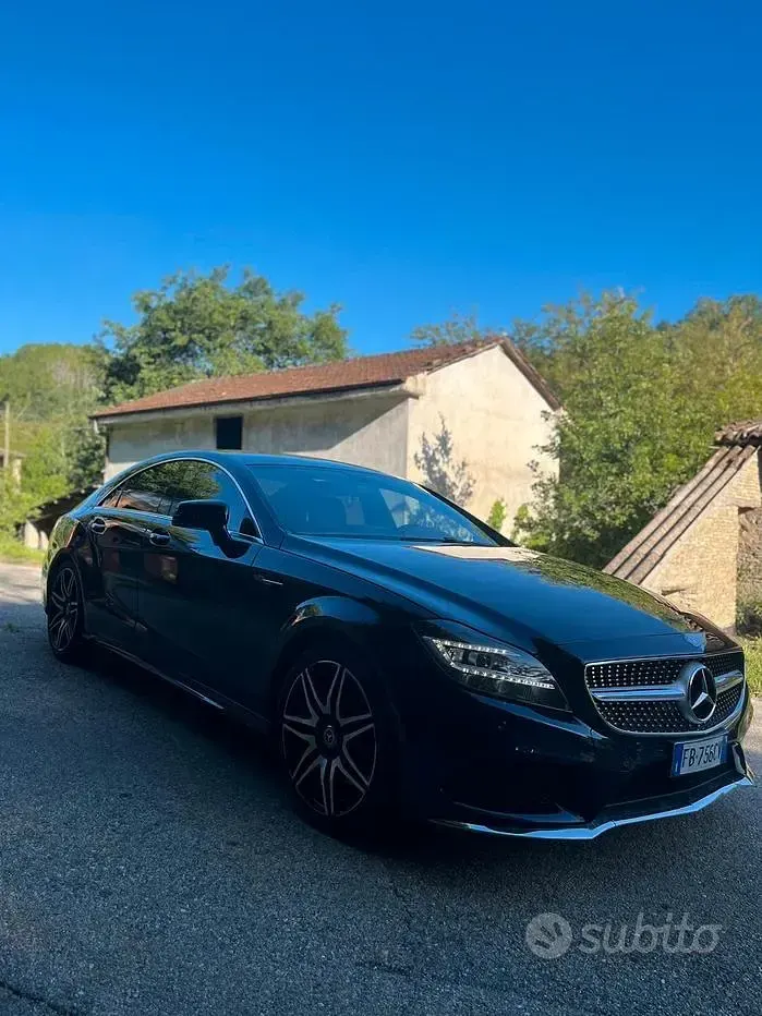 Usata Mercedes CLS350 252 CV (185 kW) 2015 Blu Berlina