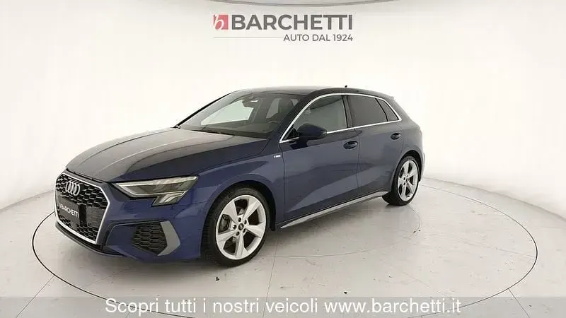 Usata Audi A3 Sportback S-Line 116 CV (85 kW) 2022 Blu Utilitaria