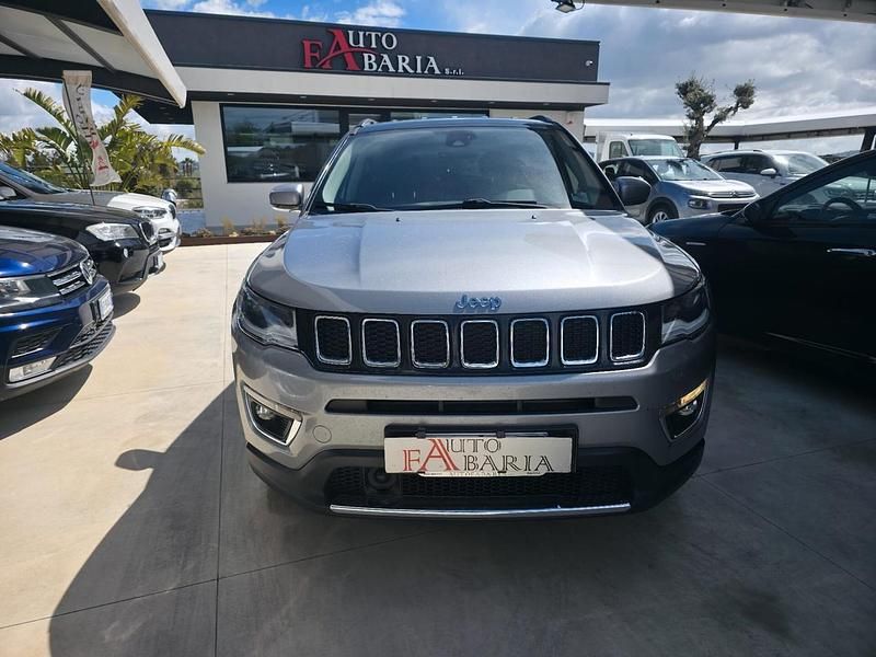 Usata Jeep Compass Limited 140 CV (102 kW) 2017 Argento SUV
