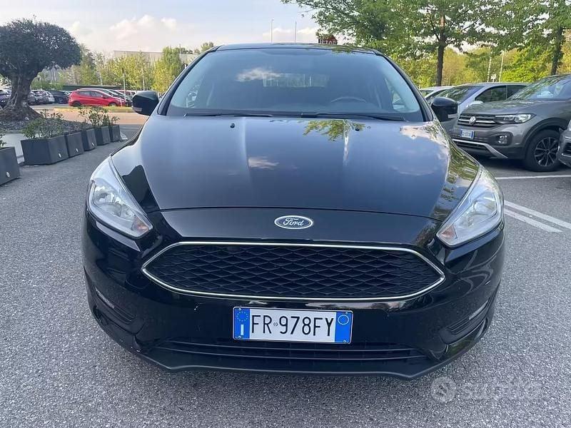 Usata Ford Focus 95 CV (69 kW) 2018 Nero Berlina
