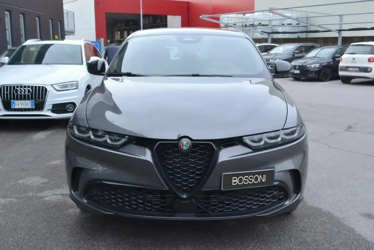 Usata Alfa Romeo Tonale Veloce 160 CV (117 kW) 2025 Grigio SUV