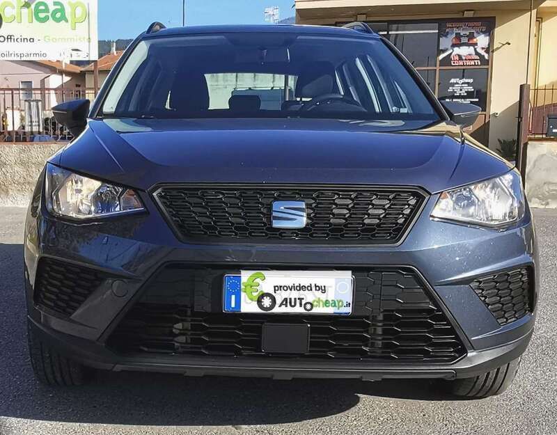 Usata Seat Arona XCELLENCE 90 CV (66 kW) 2020 Grigio SUV